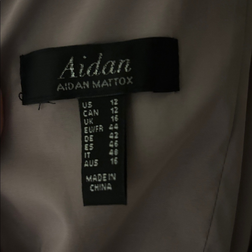 BNWT Aidan mattox ruched printed velvet dress - Picture 5 of 11